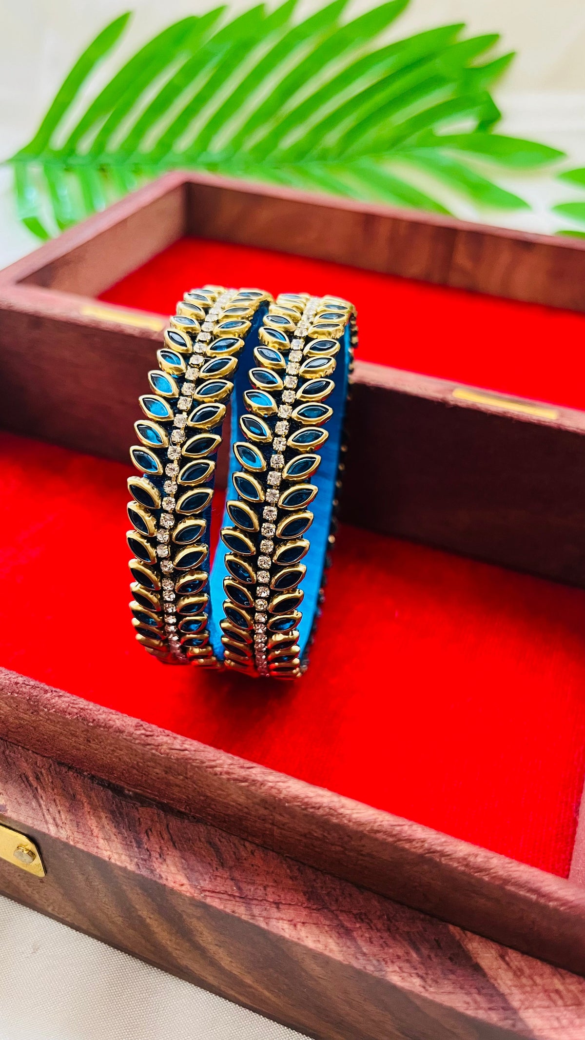 VIHANTH HANDMADE TEAL BLUE AND WHITE KUNDAN BANGLE VH011