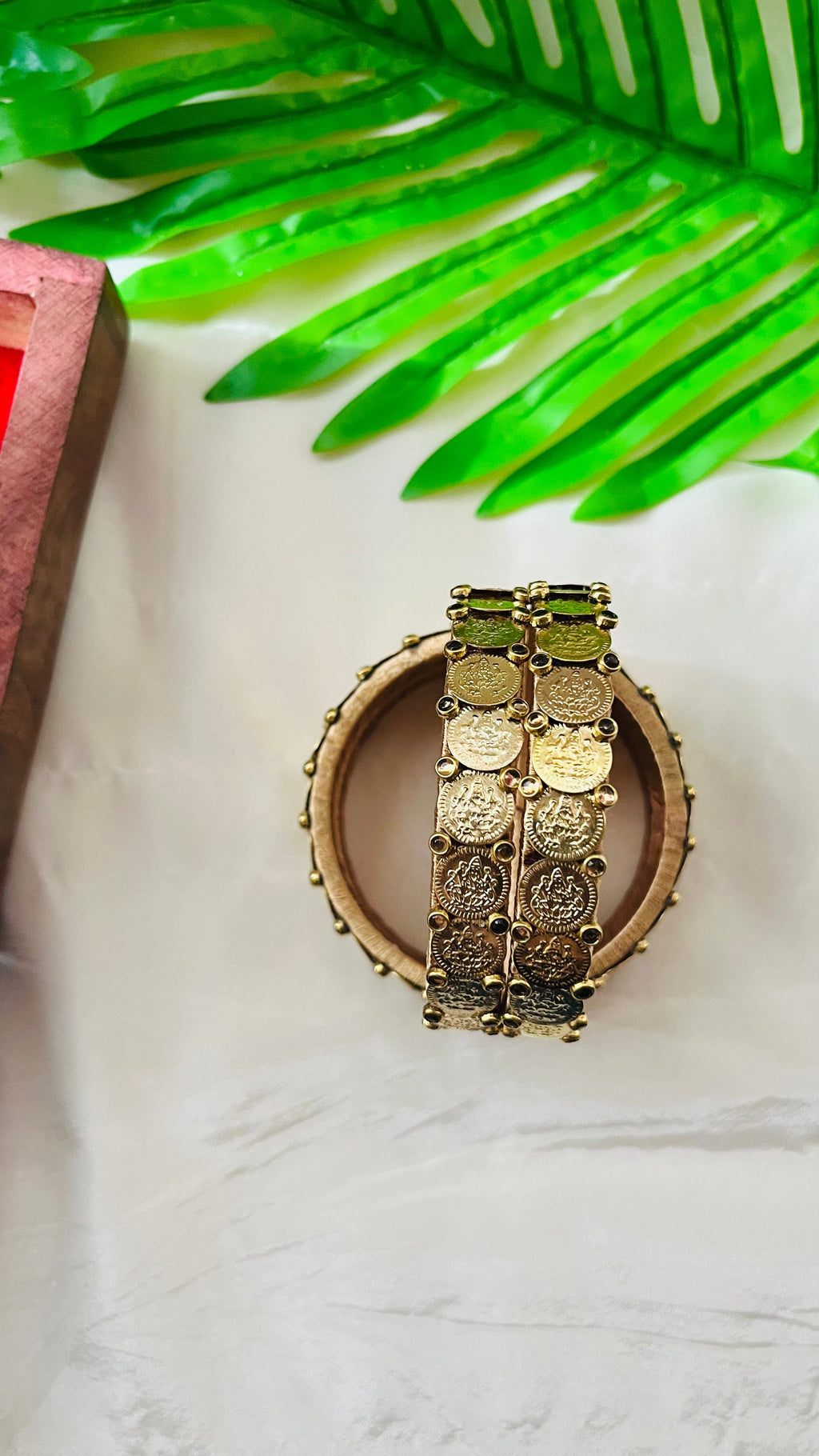 VIHANTH HANDMADE GOLD COIN BANGLE VH009