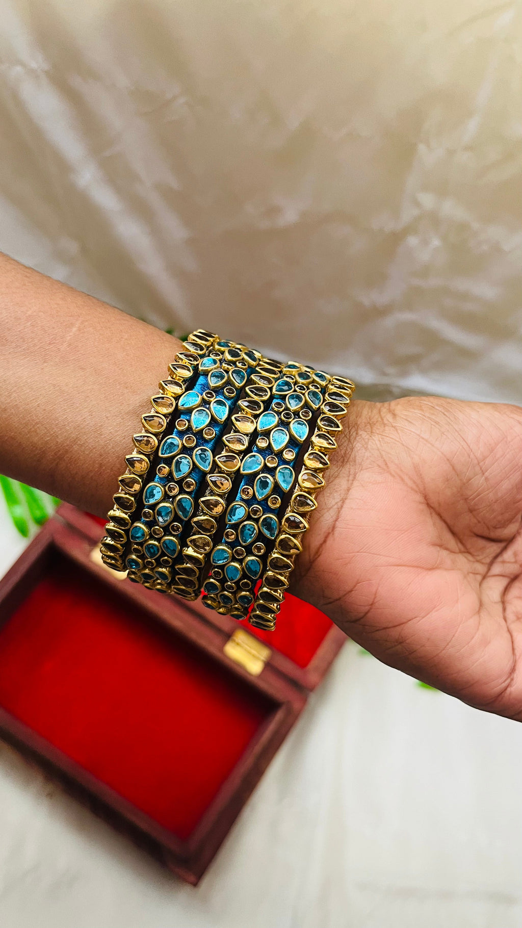 VIHANTH HANDMADE TEAL BLUE AND GOLD KUNDAN BANGLE VH008