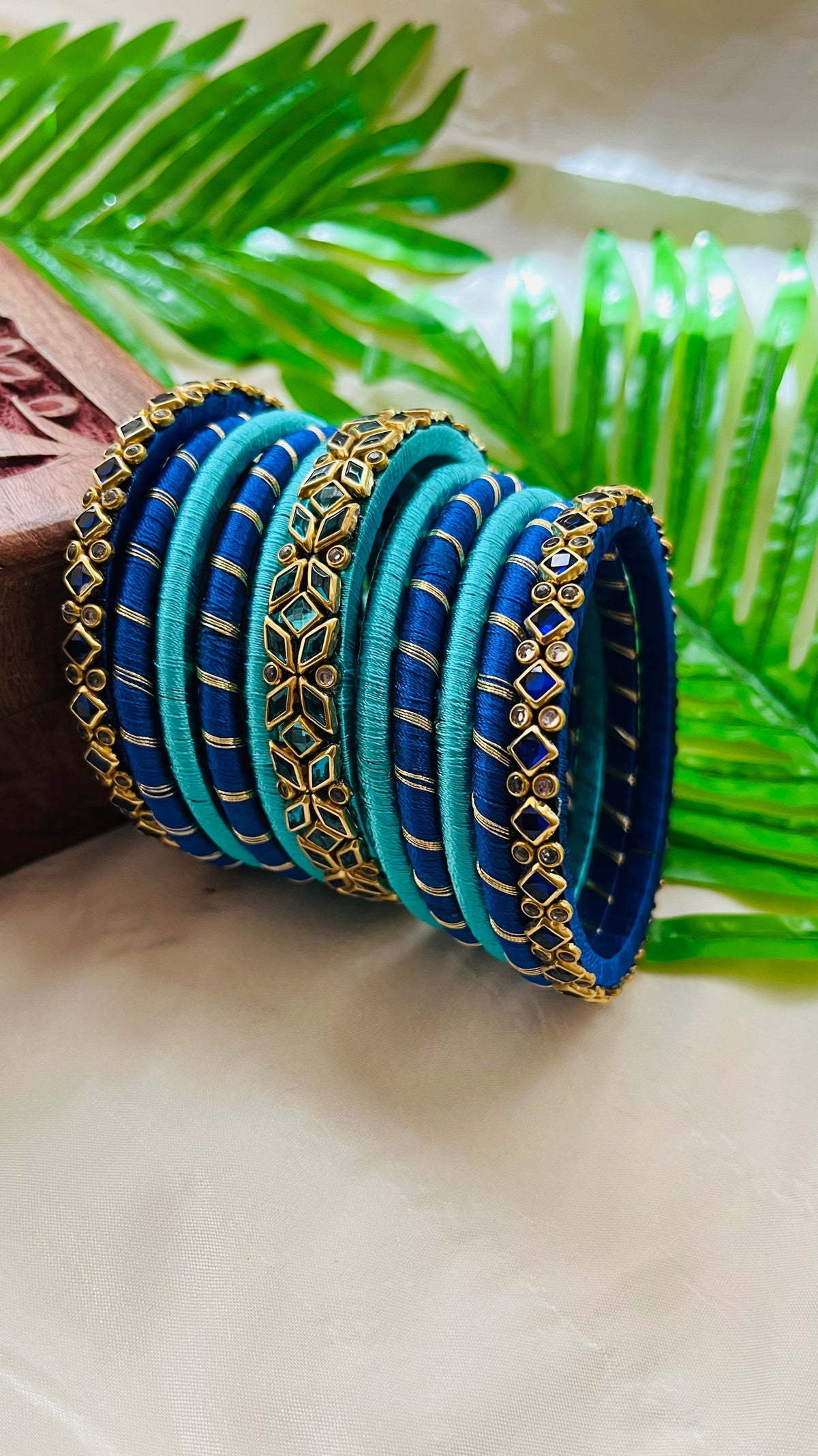 VIHANTH HANDMADE CYAN AND BLUE KUNDAN BANGLE VH014