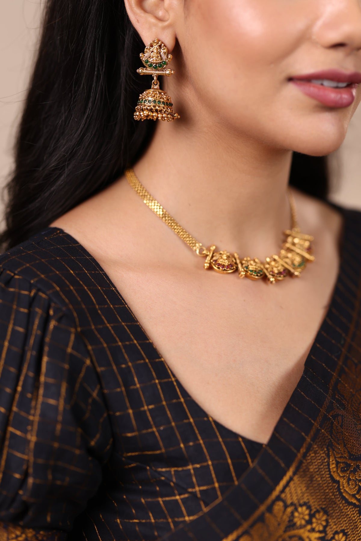 Mia Multicolour Antique Necklace