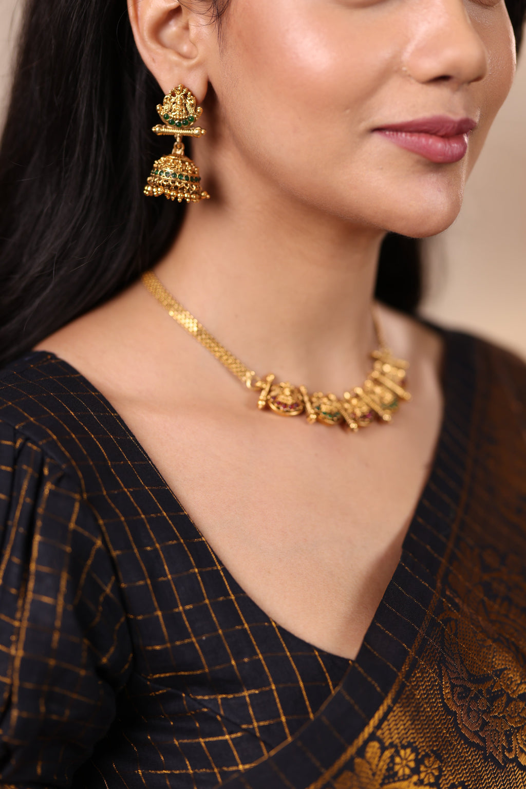 Mia Multicolour Antique Necklace