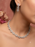 Radiant Silver Pear Halo Choker Ser