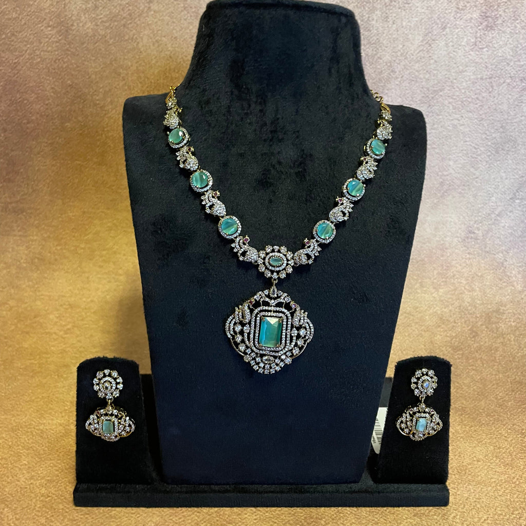 Pastel green necklace
