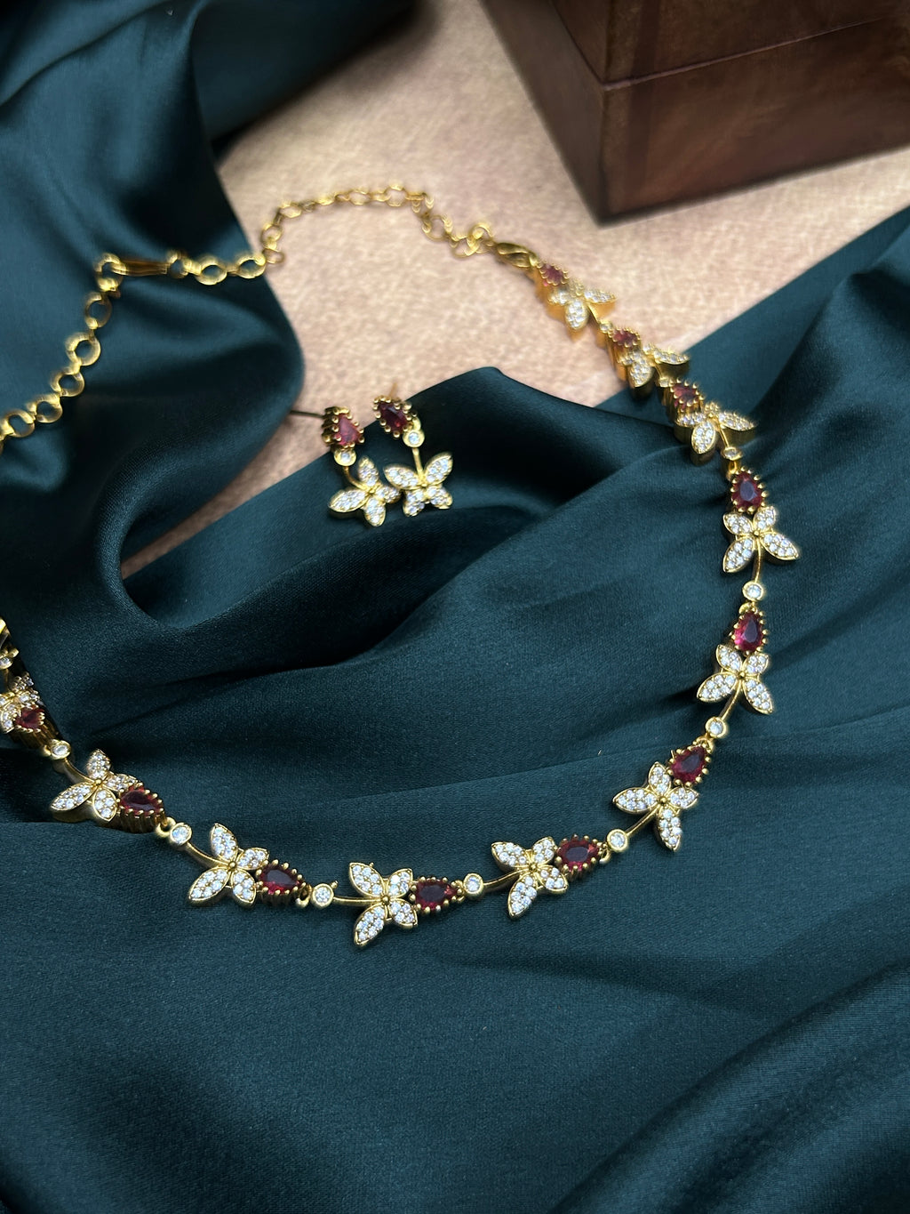 Butterfly Motif AD Necklace Set