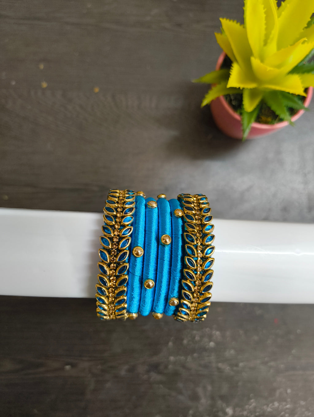 VIHANTH KIDS HANDMADE COPPER SULPHATE BLUE KUNDAN BANGLE VH074