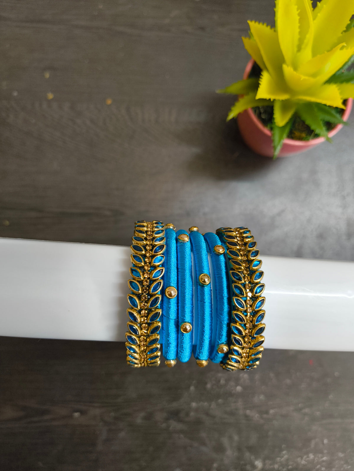 VIHANTH KIDS HANDMADE COPPER SULPHATE BLUE KUNDAN BANGLE VH074