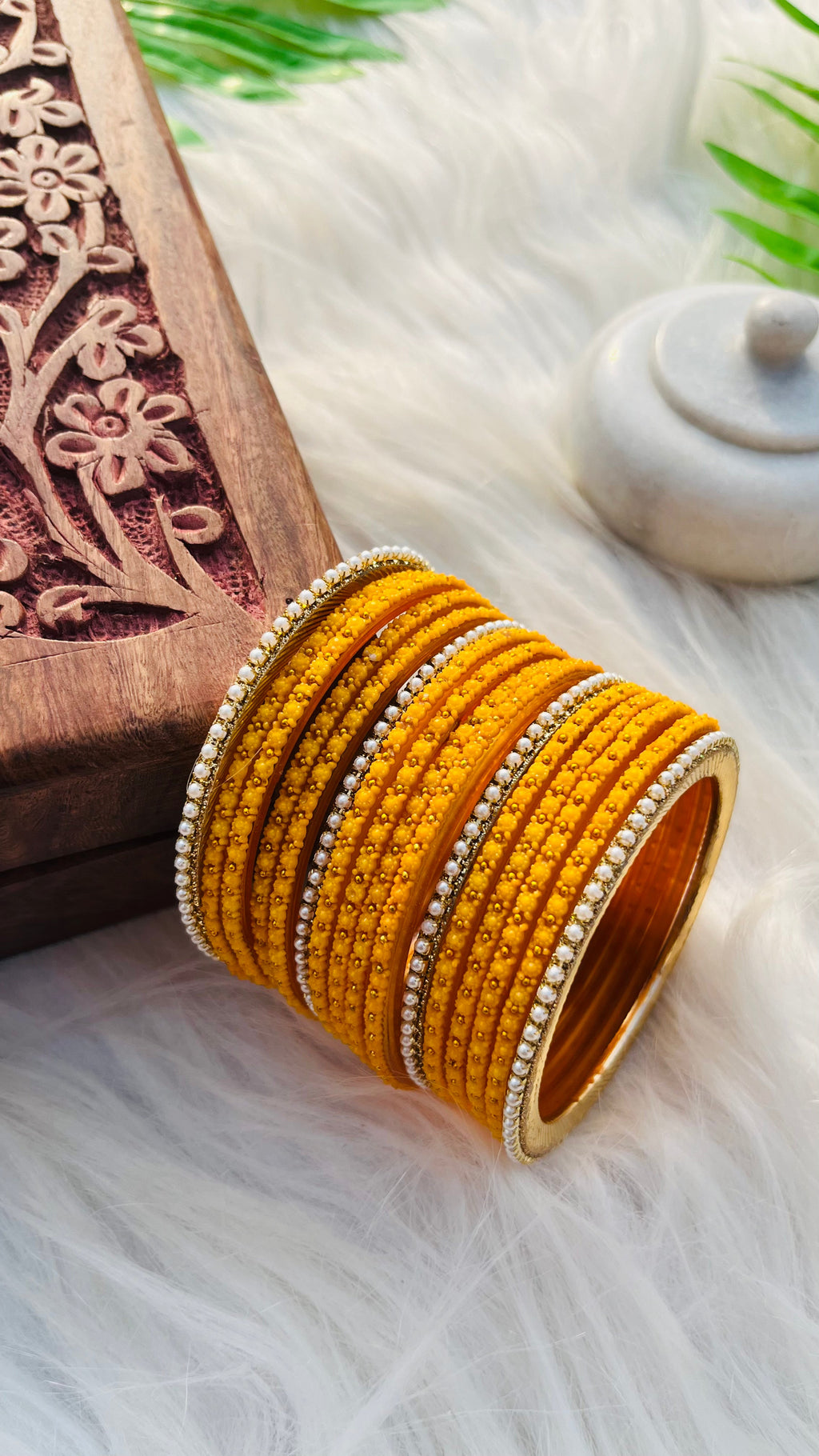 VIHANTH YELLOW GLASS BANGLE AND WHITE PEARL BORDER BANGLE VH034