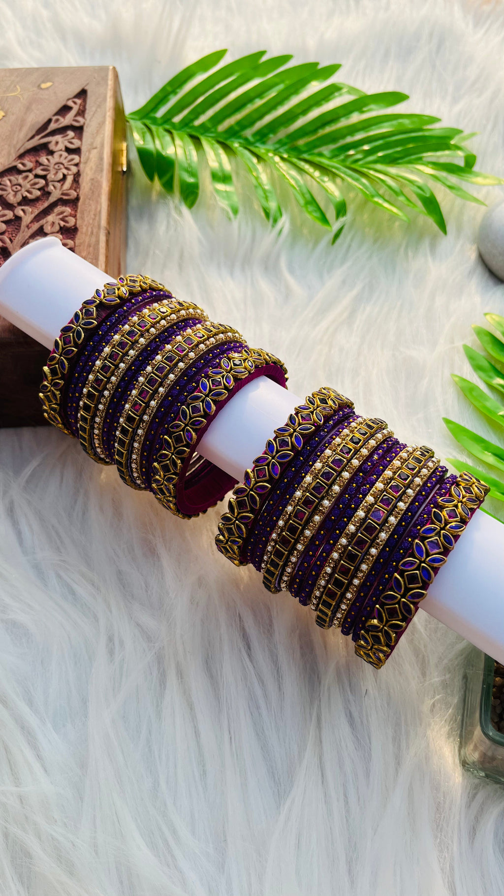 VIHANTH HANDMADE PURPLE KUNDAN AND PURPLE GLASS BANGLE GOLD WHITE PEARL BANGLE VH036