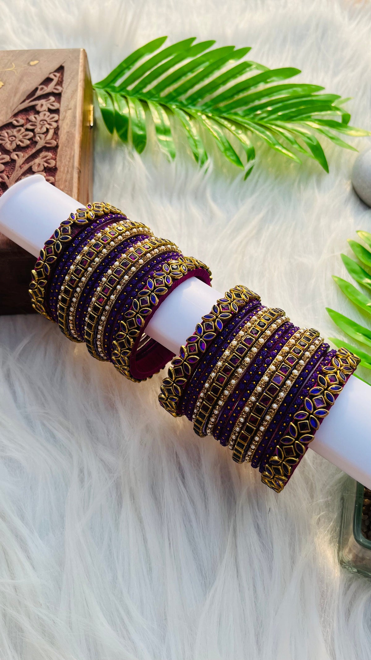 VIHANTH HANDMADE PURPLE KUNDAN AND PURPLE GLASS BANGLE GOLD WHITE PEARL BANGLE VH036