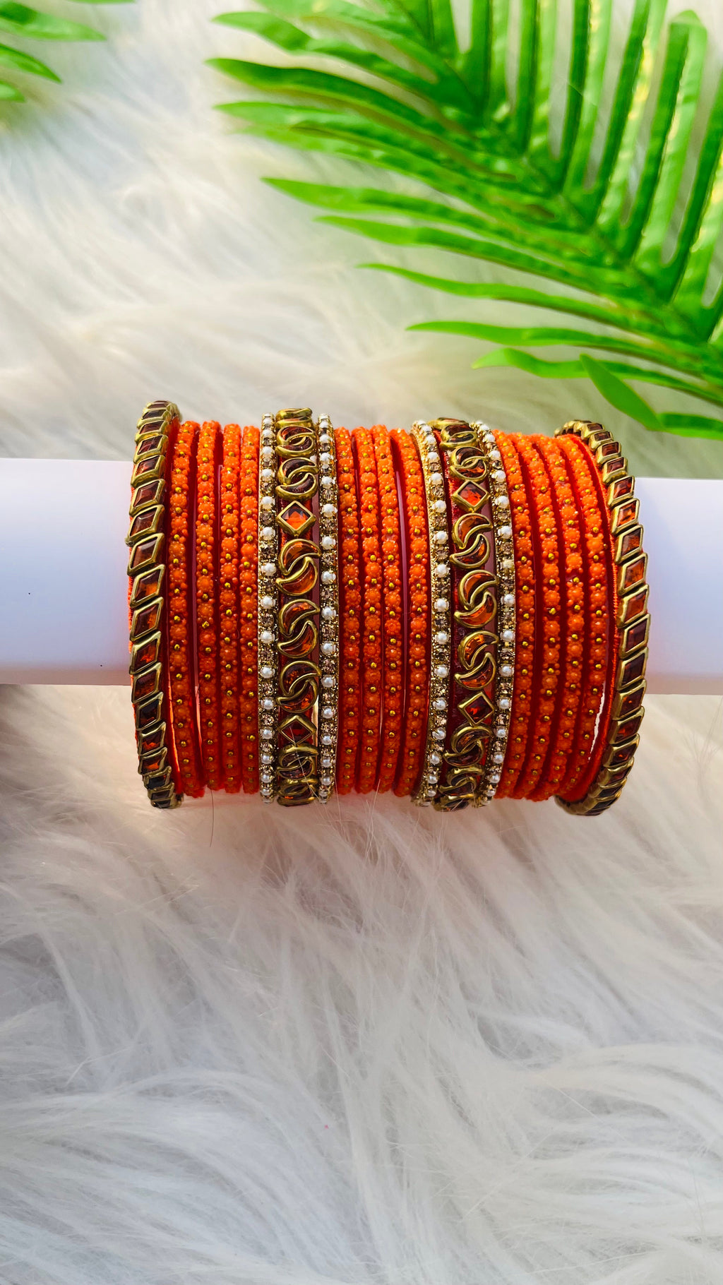 VIHANTH HANDMADE ORANGE KUNDAN AND ORANGE GLASS BANGLE GOLD WHITE PEARL BANGLE VH037