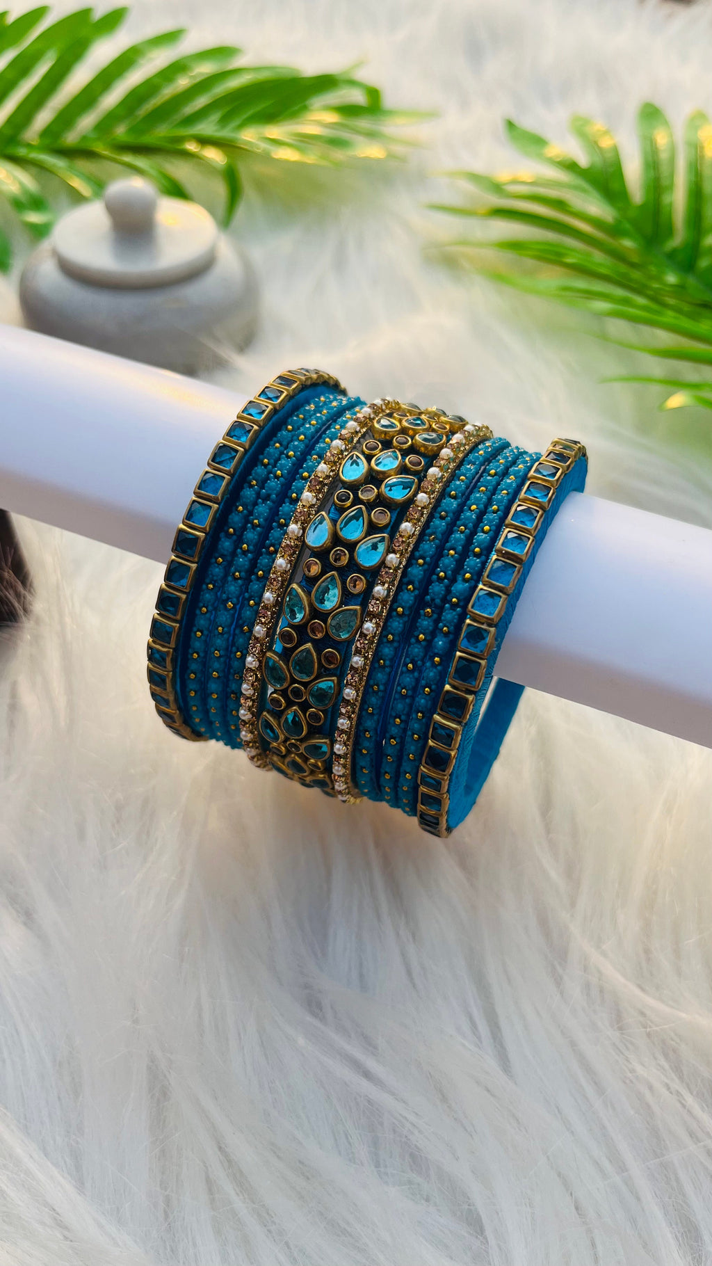 VIHANTH HANDMADE PEACOCK BLUE GLASS BANGLE AND PEACOCK BLUE GOLD KUNDAN BANGLE VH033