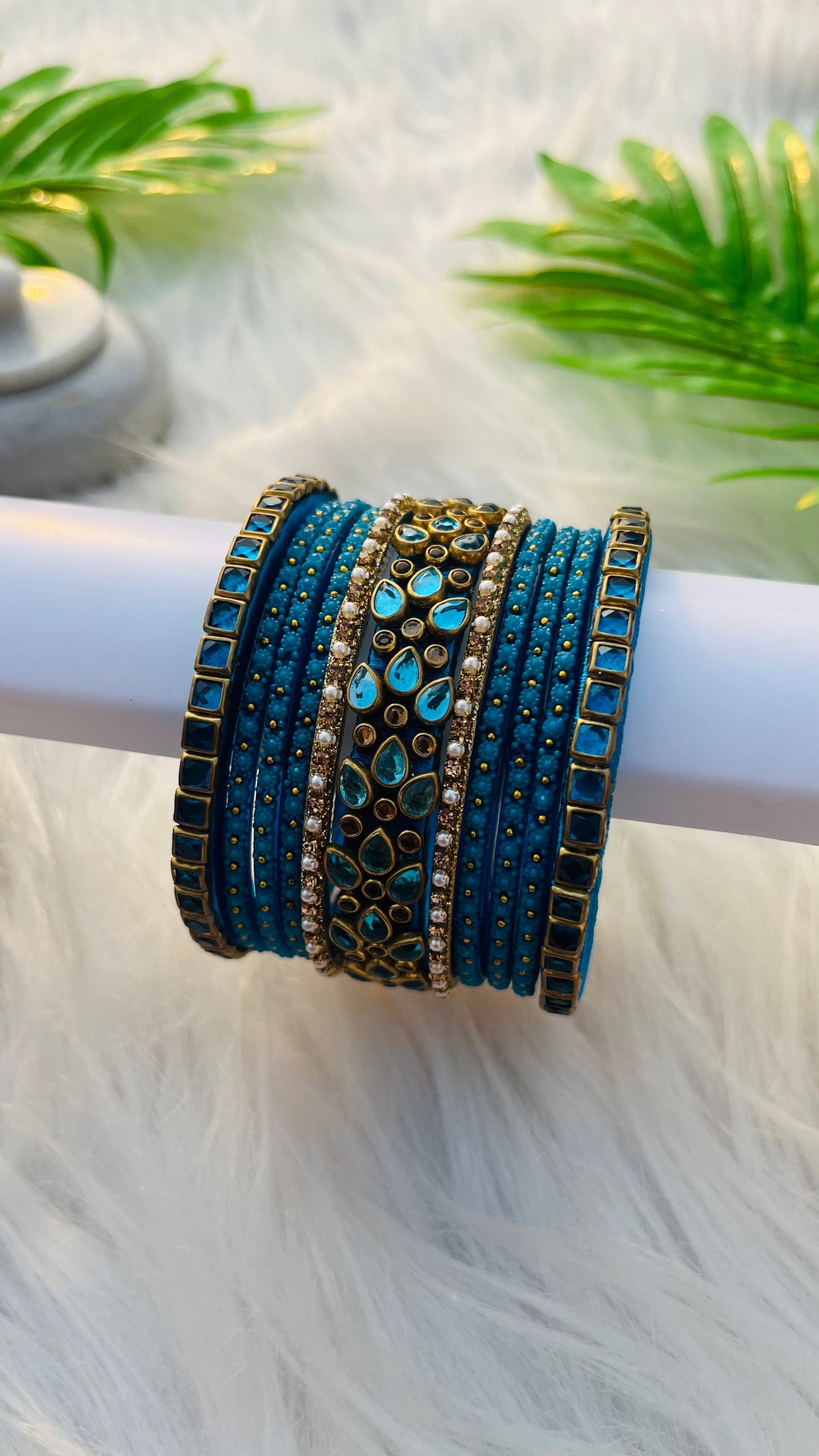 VIHANTH HANDMADE PEACOCK BLUE GLASS BANGLE AND PEACOCK BLUE GOLD KUNDAN BANGLE VH033