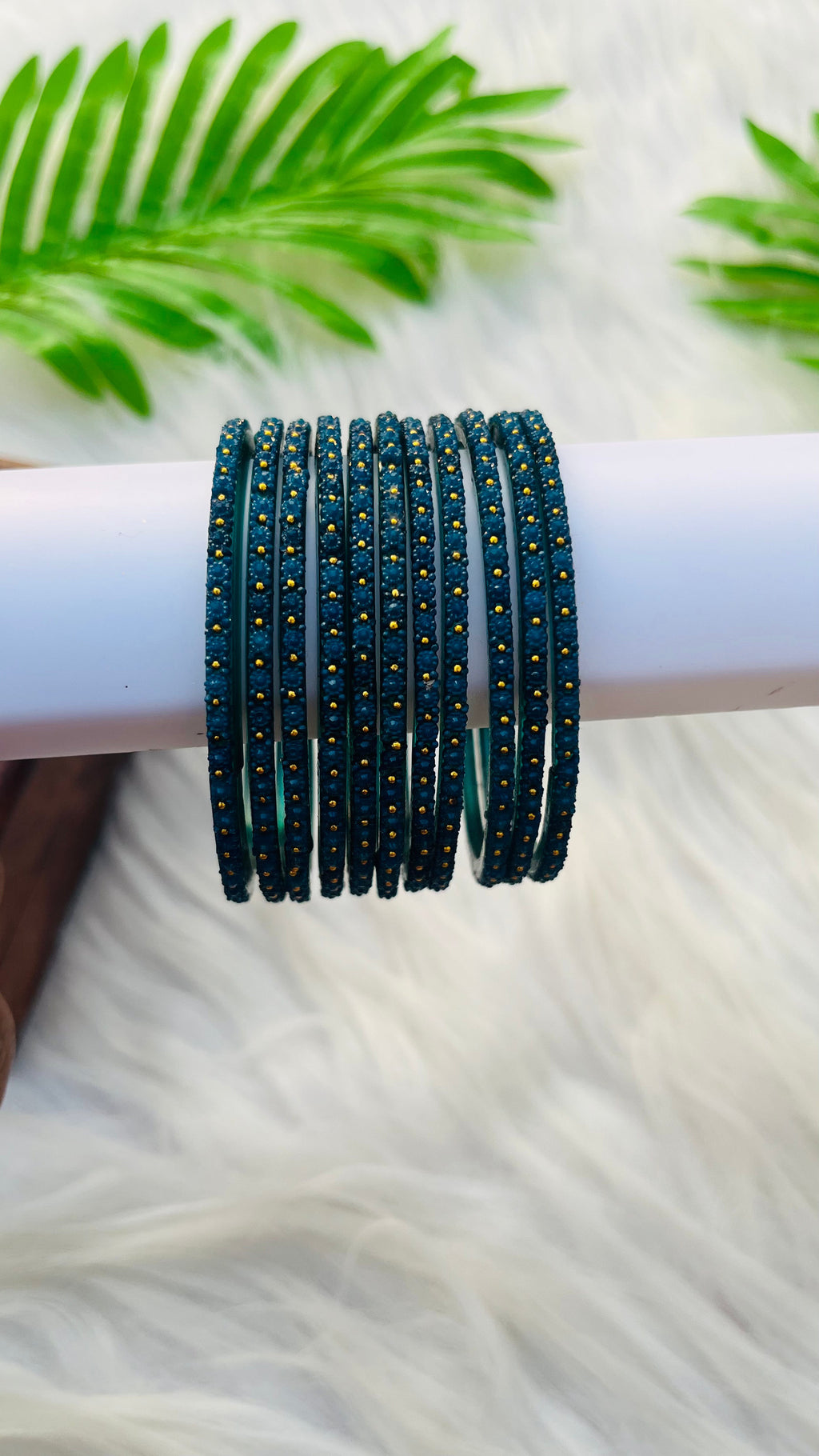 VIHANTH SITAARA GLASS BANGLE VH040