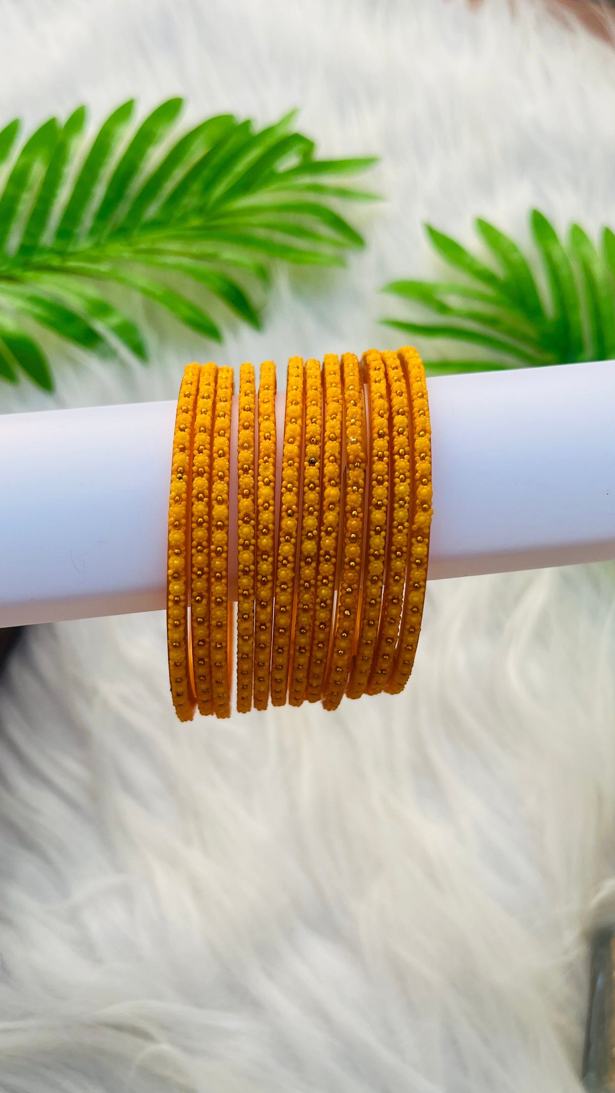VIHANTH SITAARA GLASS BANGLE VH040