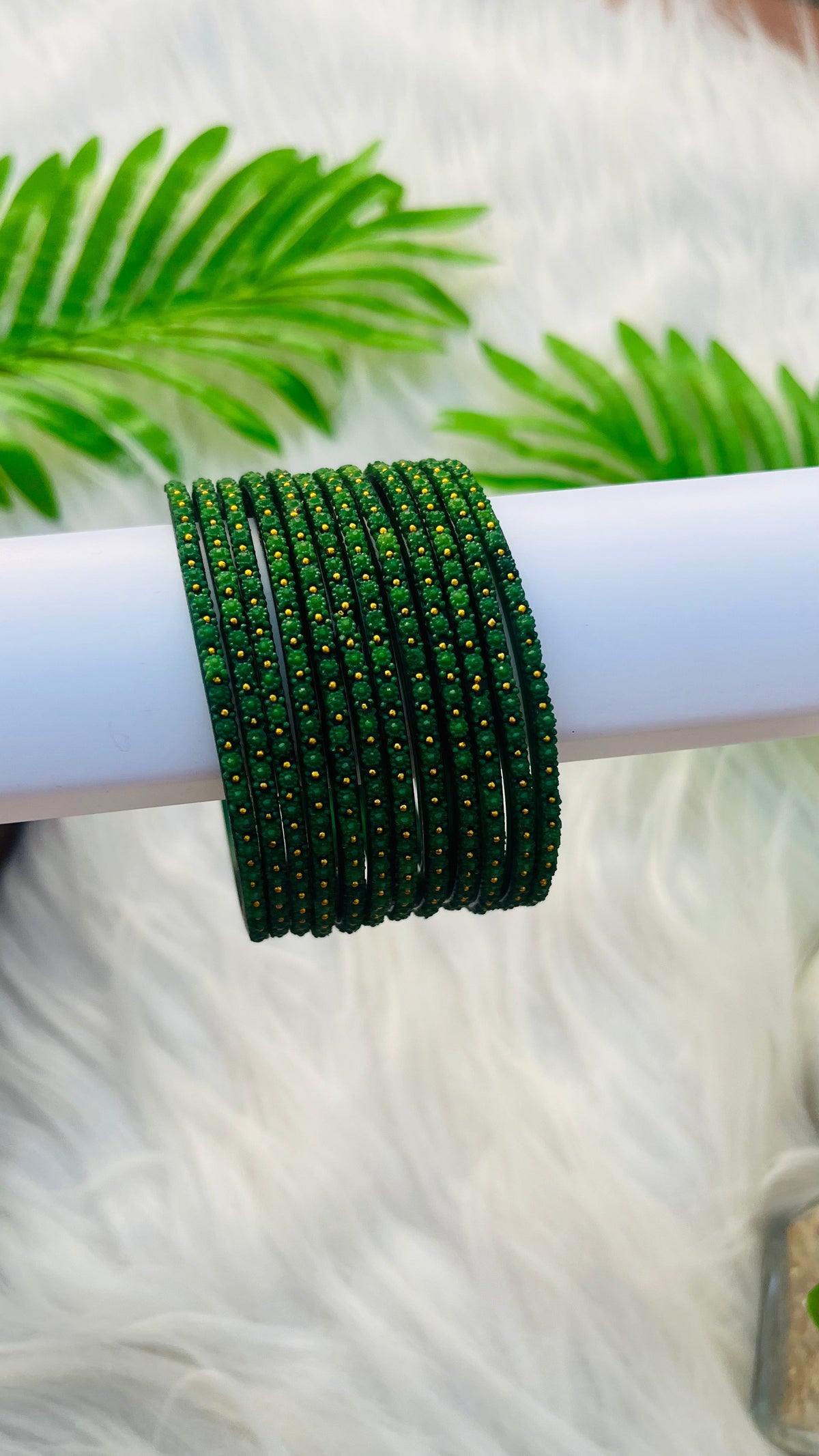 VIHANTH SITAARA GLASS BANGLE VH040