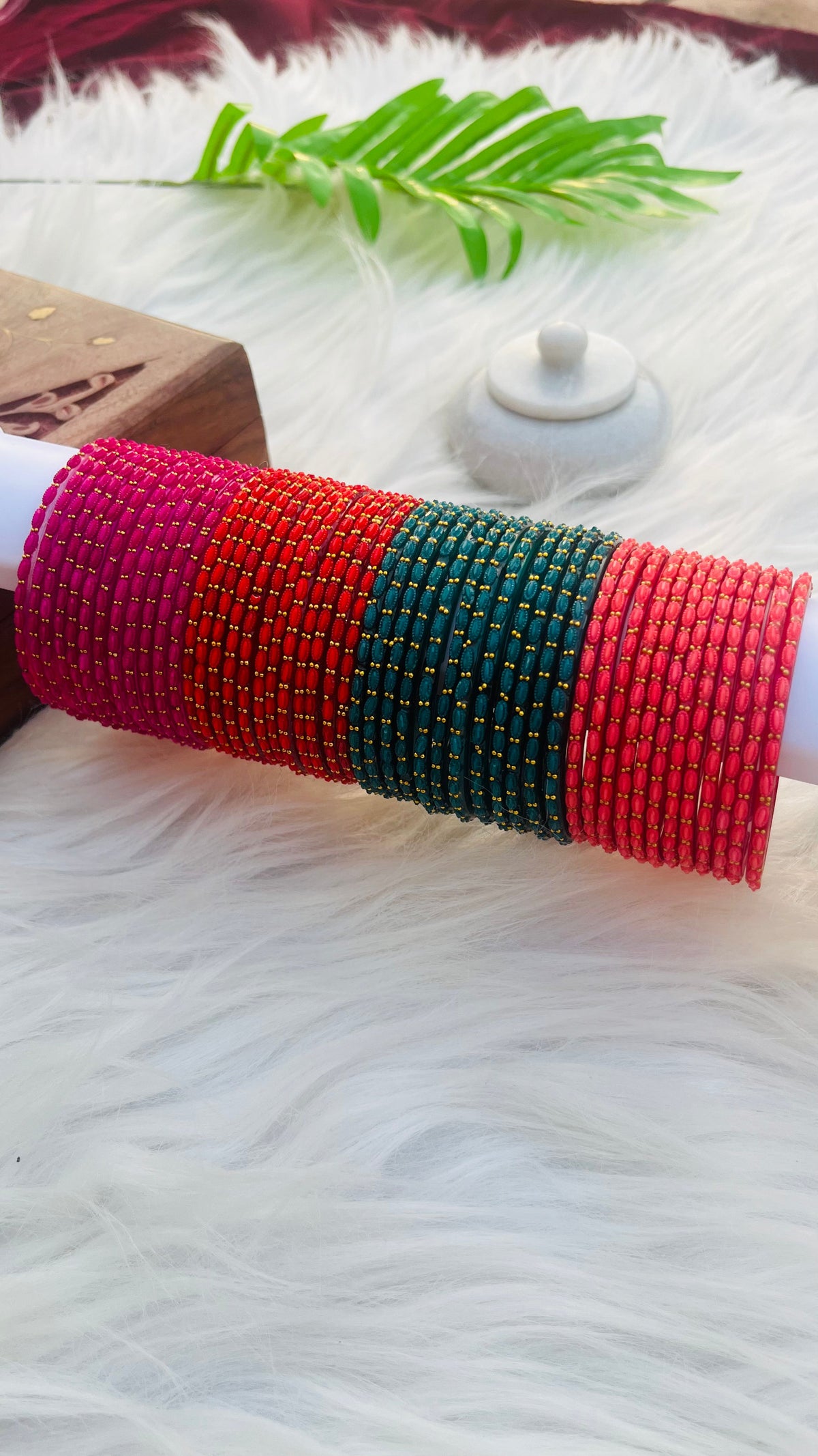 VIHANTH GLASS BANGLE COMBO_2 VH061