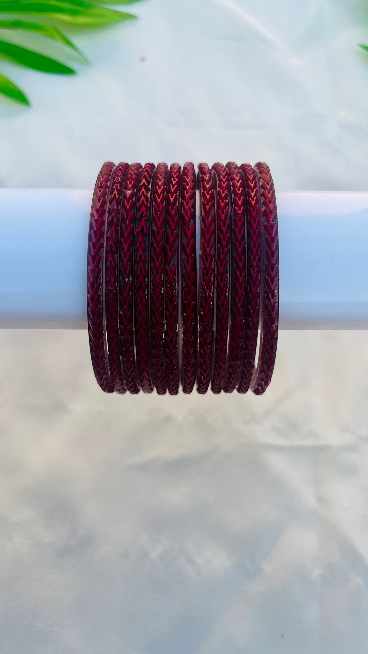 VIHANTH MARRON GLASS BANGLE VH056