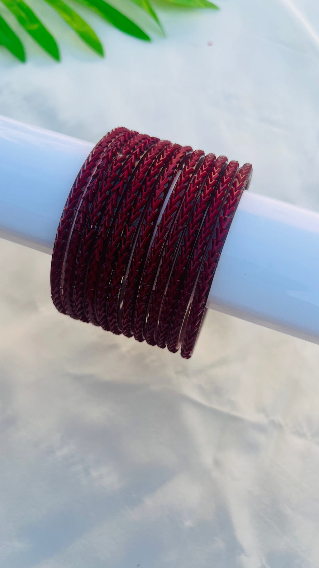 VIHANTH MARRON GLASS BANGLE VH056