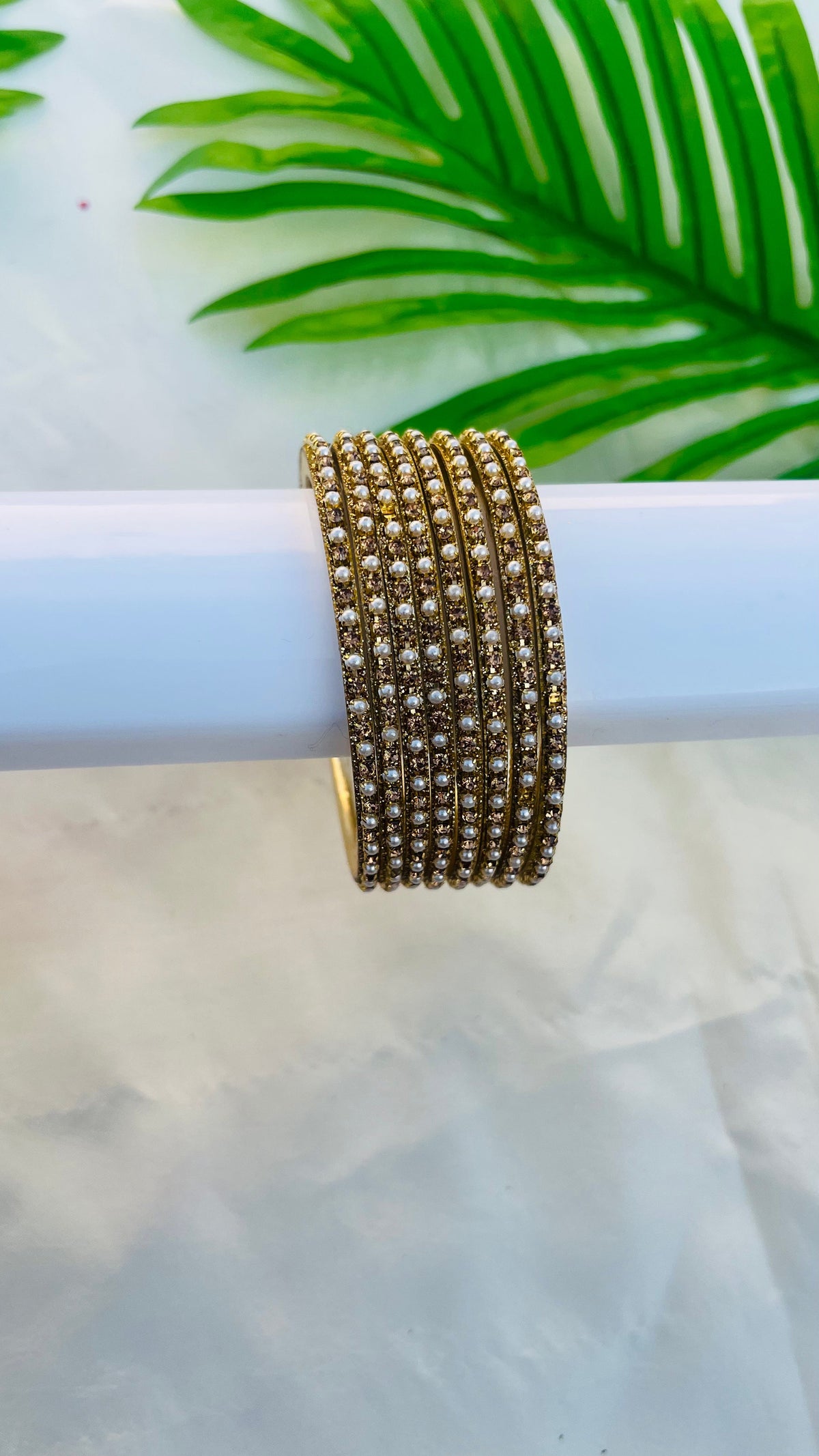 VIHANTH GOLD STONE AND WHITE PEARL METAL BANGLE VH059