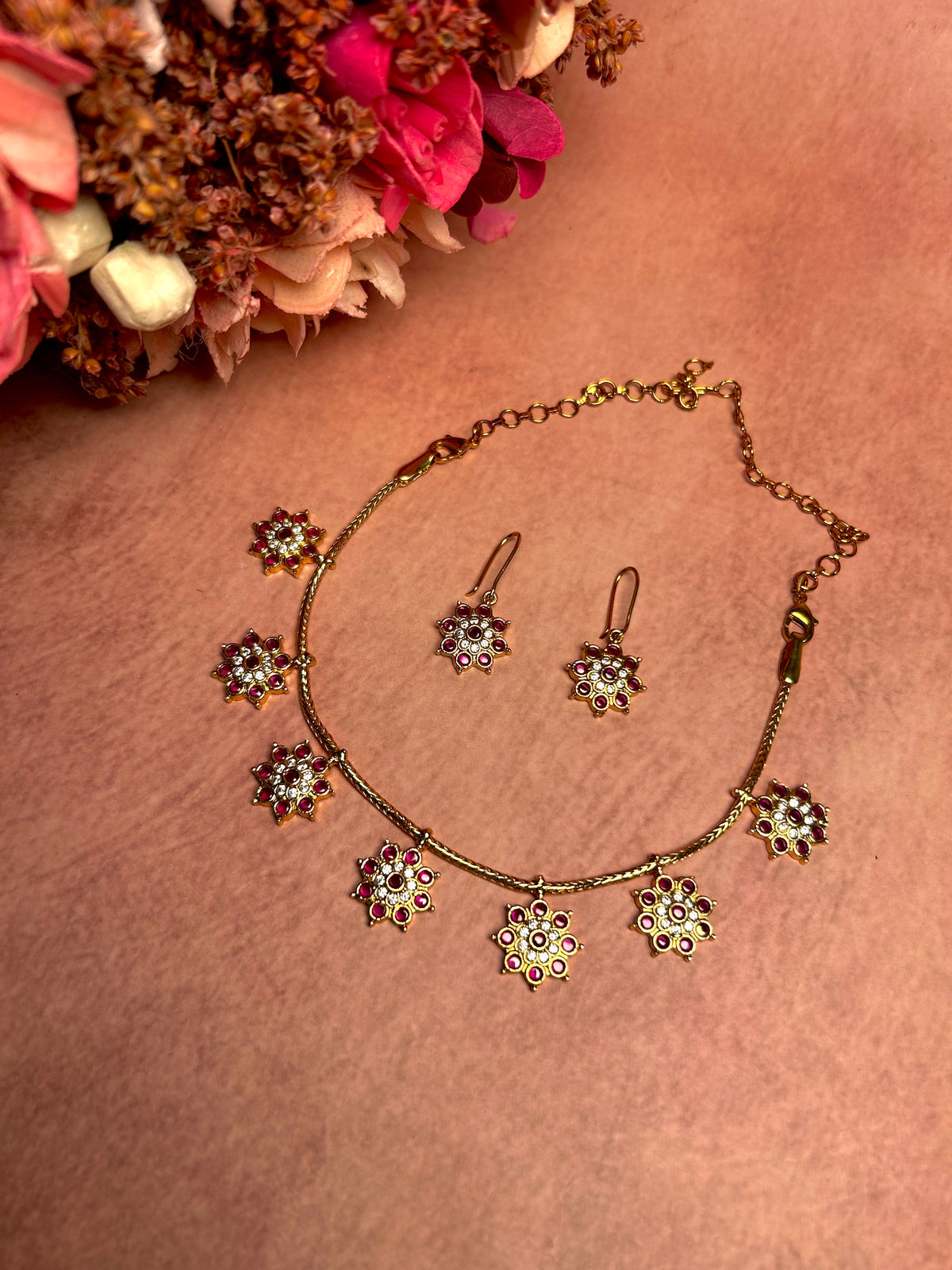 Antique Kemp Floral Necklace Set