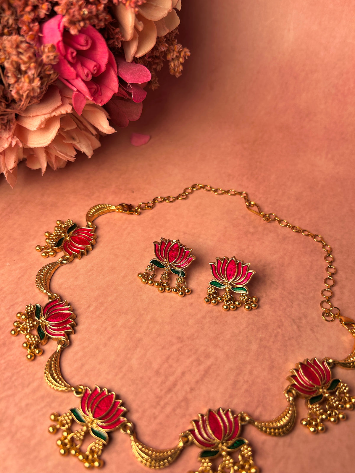 Lotus Gold Toned Necklace Set