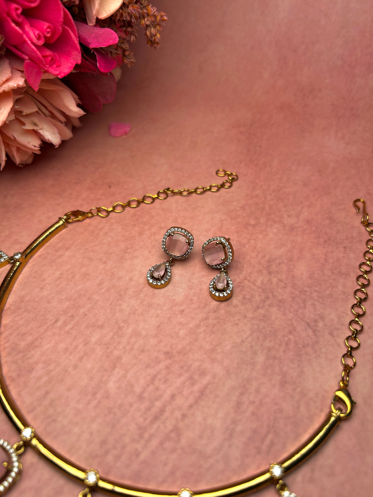 Blush Gemstone Dangling Hasli Choker Set