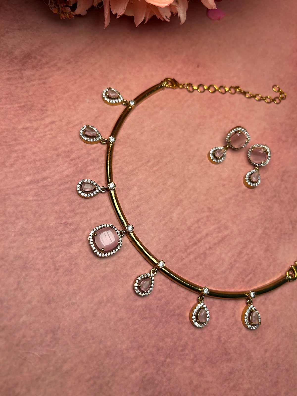 Blush Gemstone Dangling Hasli Choker Set