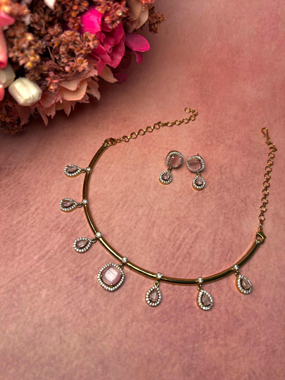 Blush Gemstone Dangling Hasli Choker Set