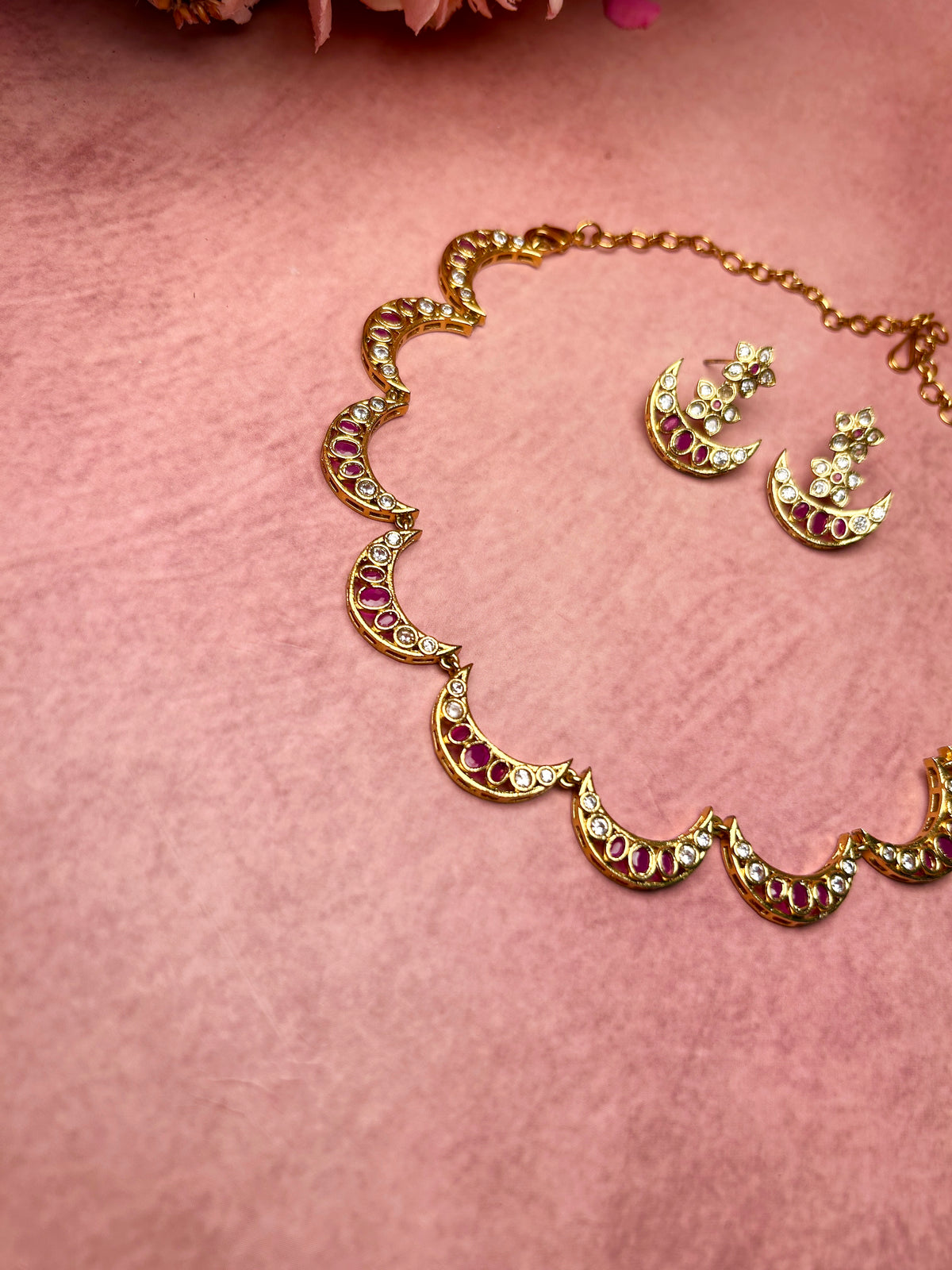 Crescent Ruby White Necklace Set