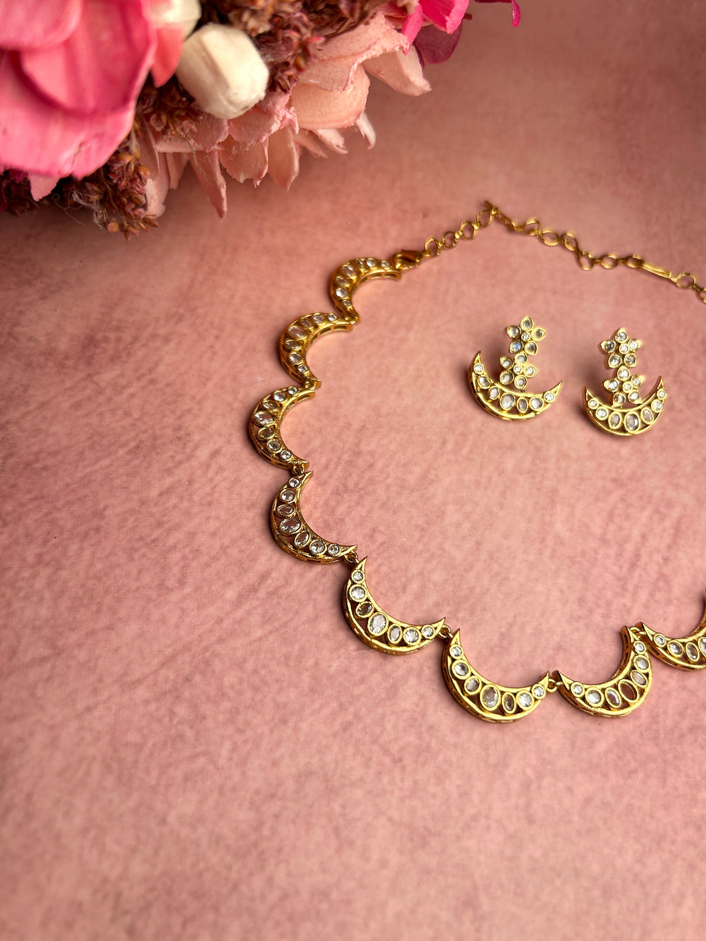 Crescent White Necklace Set