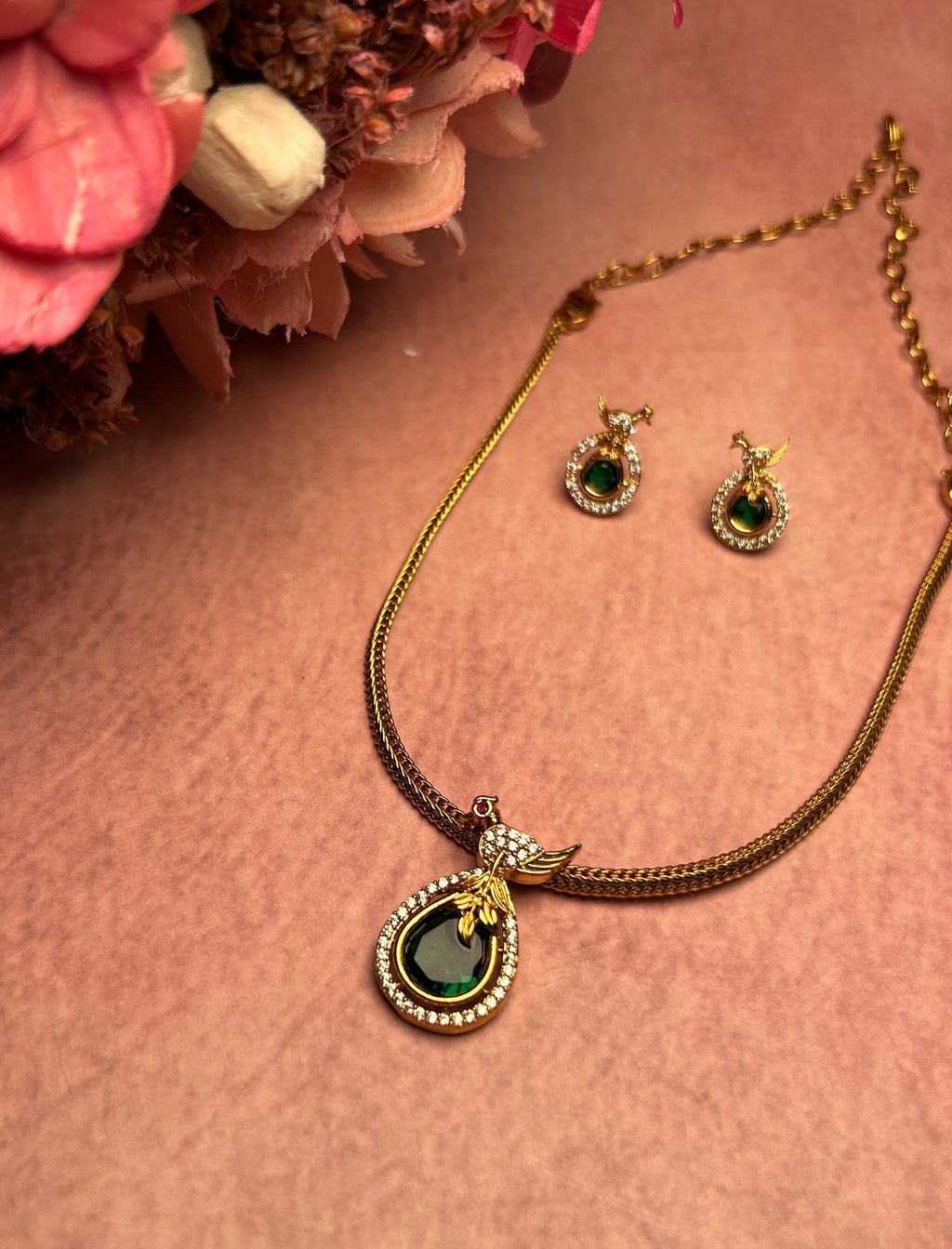 Emerald Pendant Necklace set
