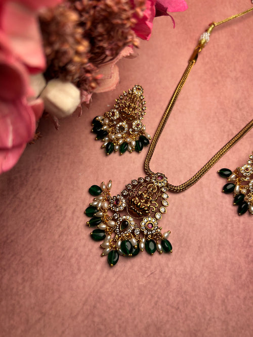 Antique Lakshmi Pendant Necklace Set