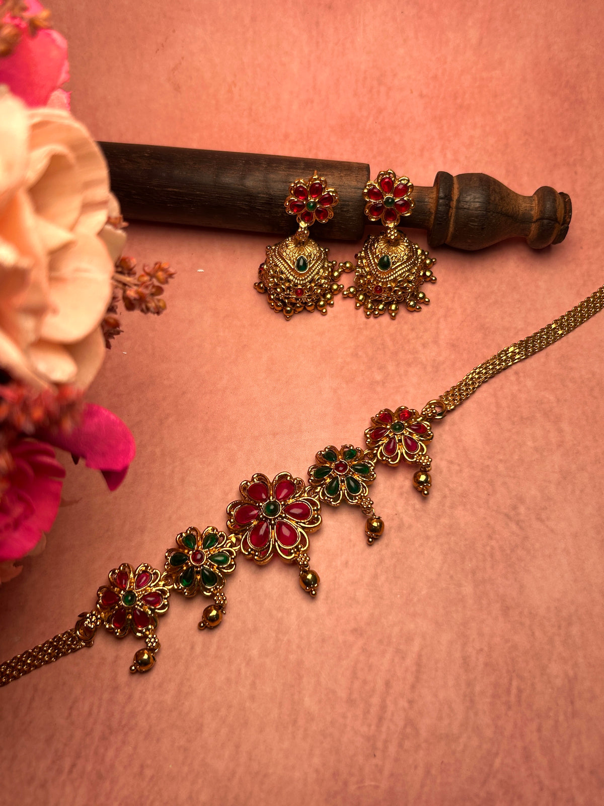 Antique Kemp Choker Jhumka Set