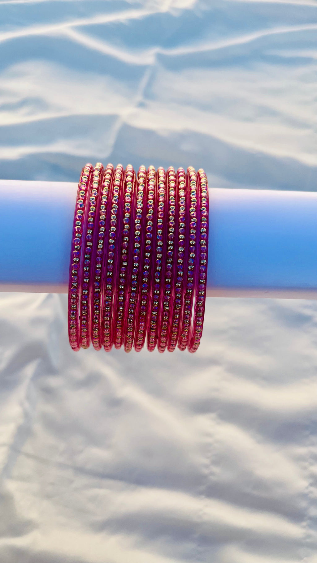 VIHANTH HANDMADE LITE PINK GLASS BANGLE VH066
