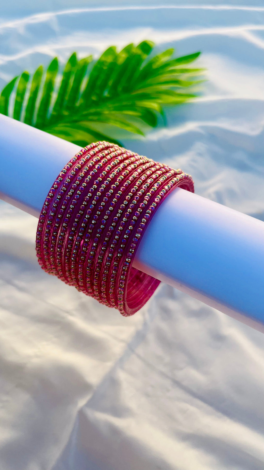 VIHANTH HANDMADE LITE PINK GLASS BANGLE VH066
