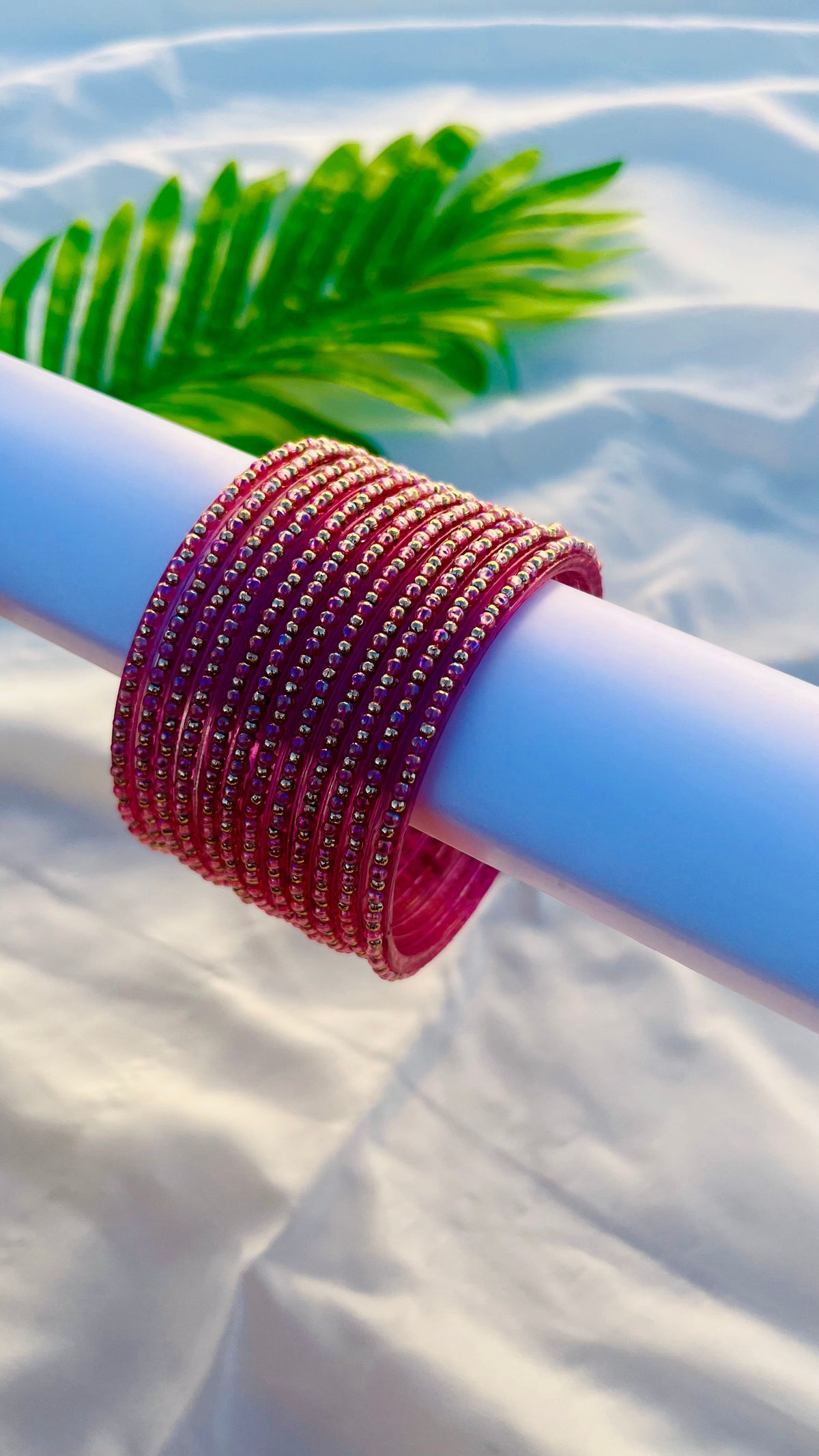 VIHANTH HANDMADE LITE PINK GLASS BANGLE VH066