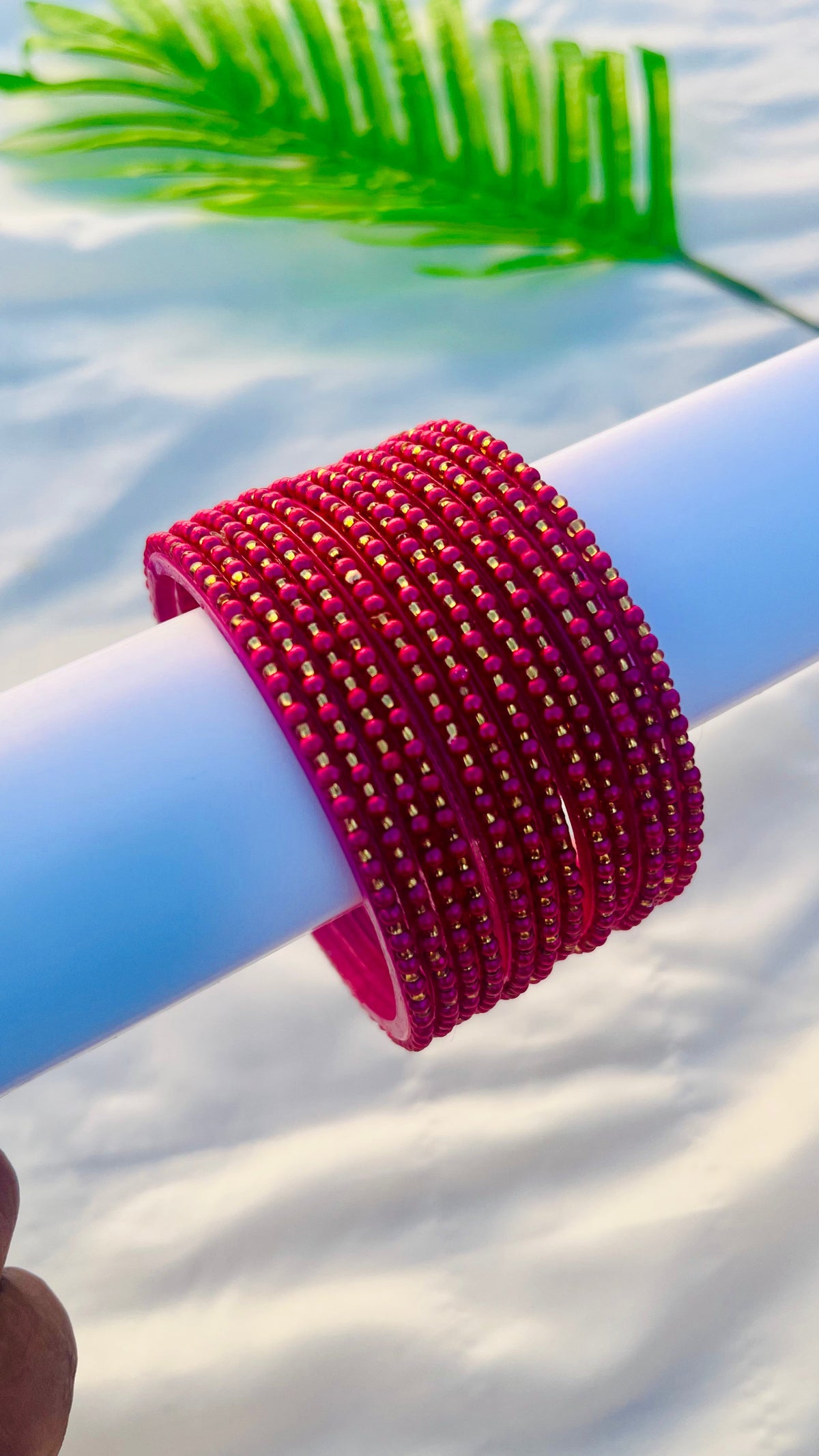 VIHANTH DARK PINK GLASS BANGLE VH069