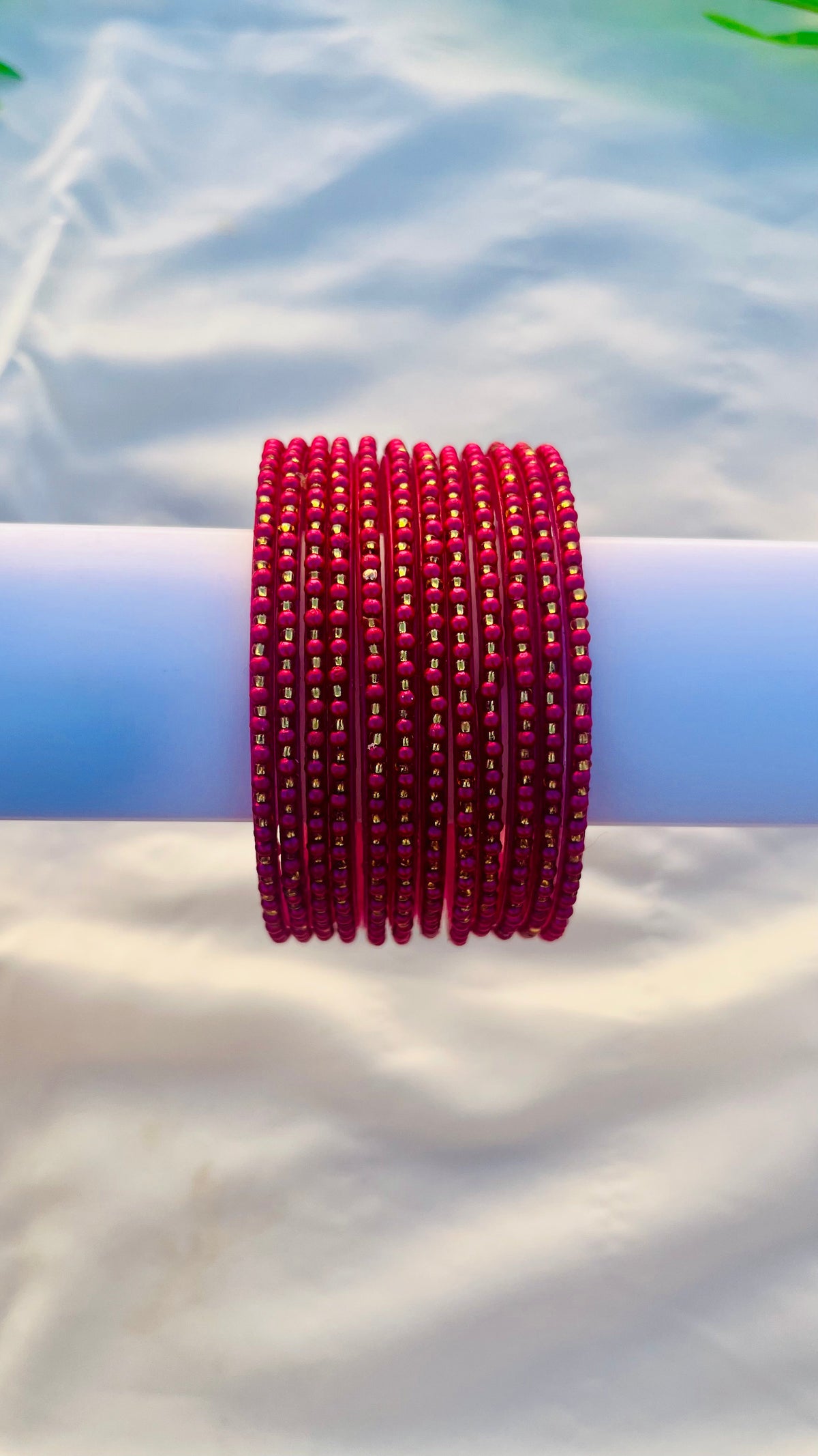 VIHANTH DARK PINK GLASS BANGLE VH069