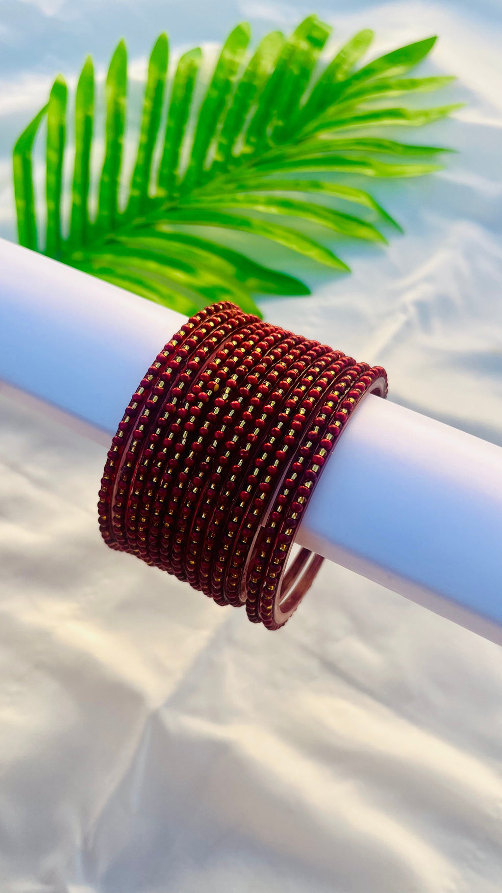 VIHANTH MAROON GLASS BANGLE VH072