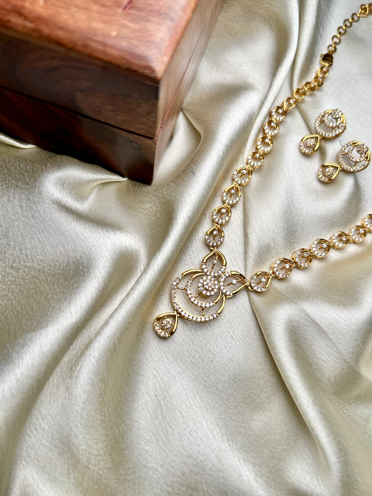 Dewdrop Gold Toned AD Necklace set