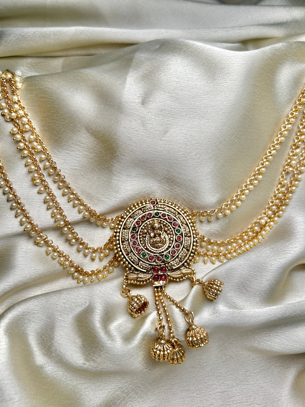 Antique Pearl Layered Juda Pin