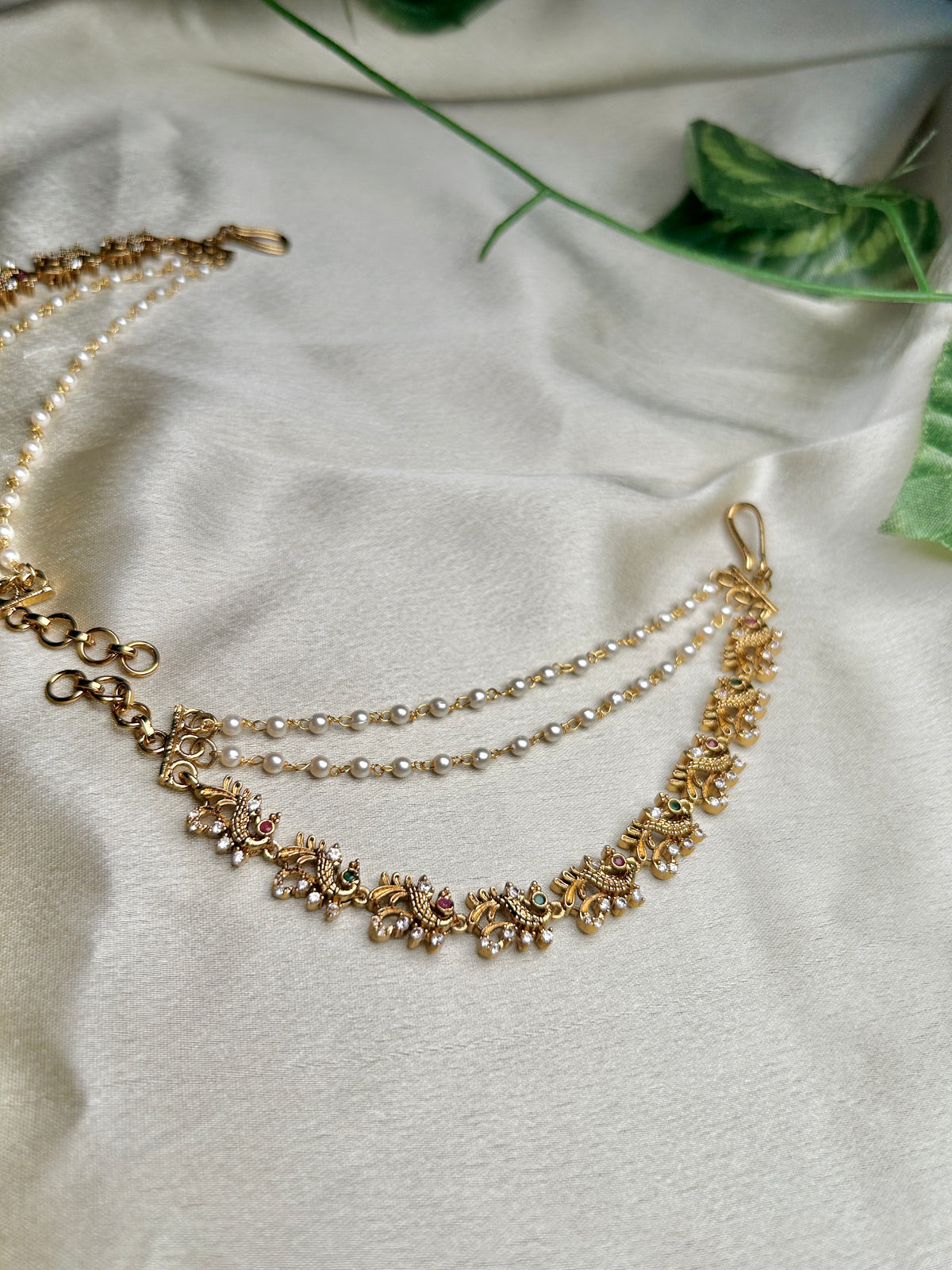 Peacock Pearl Layerd Ear chain